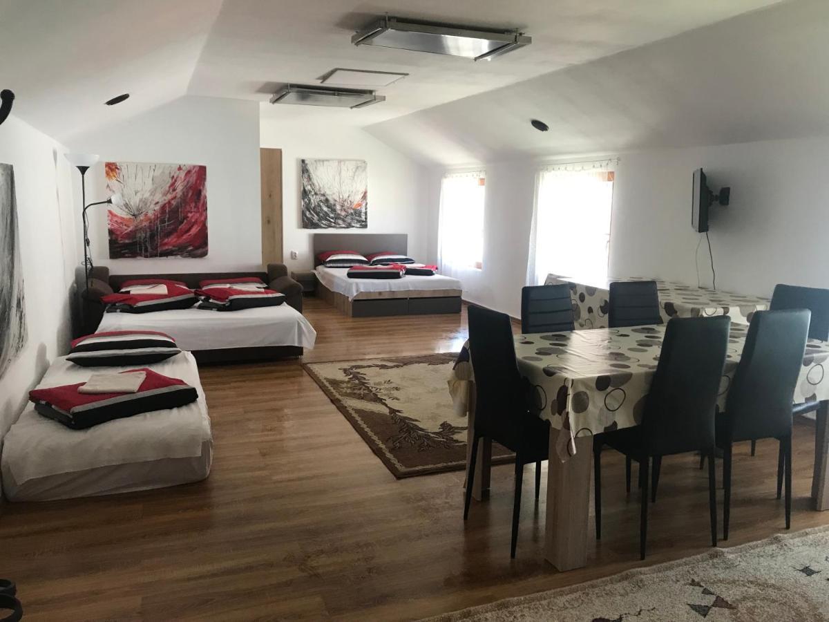 Casa De Oaspeti Anciupi Vendeghaz Parajd Kültér fotó