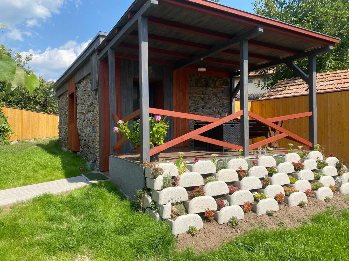 Casa De Oaspeti Anciupi Vendeghaz Parajd Kültér fotó