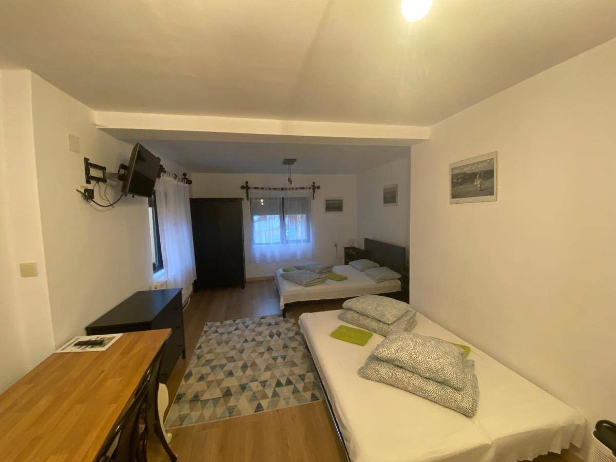 Casa De Oaspeti Anciupi Vendeghaz Parajd Kültér fotó